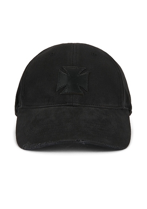 VETEMENTS Leather Biker Cross Cap in Black - Black. Size all.