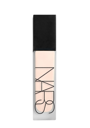 Nars Natural Matte Longwear Foundation - Yulong