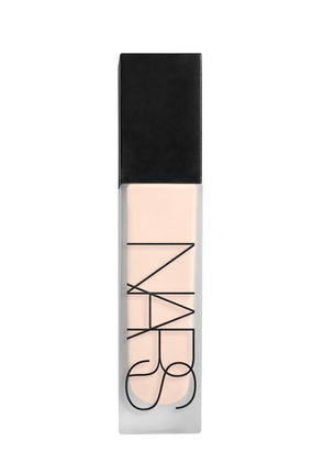 Nars Natural Matte Longwear Foundation - Oslo