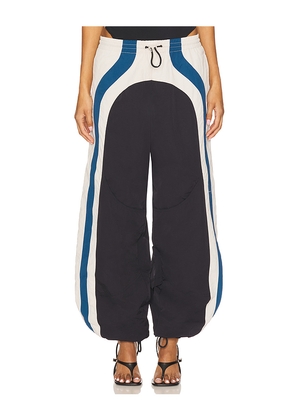 THE ATTICO Crispy Long Pant in Black,Cream. Size 40. Also in 38.