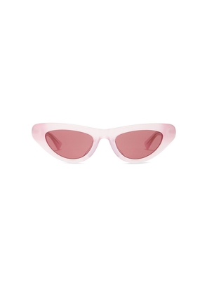 Bottega Veneta Cat Eye Sunglasses in Pink.