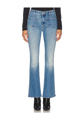MOTHER The Patch Pocket Weekend Jeans in Blue. Size 33. Also in 34.