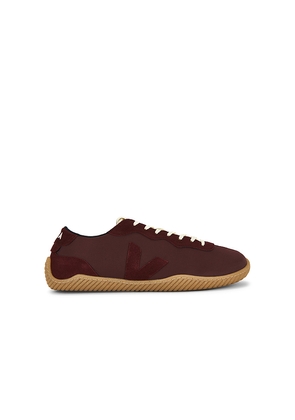 Veja Jitsu x Baserange Sneaker in Burgandy. Size 39. Also in 40, 41, 42, 43, 44, 45, 46.