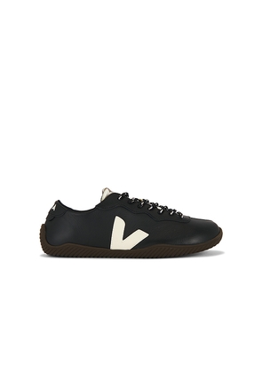 Veja Jitsu Sneaker in Black. Size 39. Also in 40, 42, 43, 44, 45, 46.