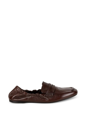 GUGLIELMO ROTTA gathered leather loafers - Brown