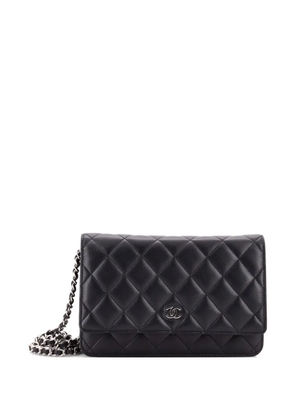 CHANEL Pre-Owned Wallet on Chain Quilted Lambskin crossbody bag - Black
