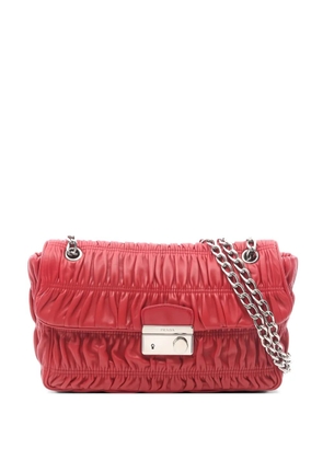 Prada Pre-Owned 2010s Gaufre chain-strap leather shoulder bag - Red