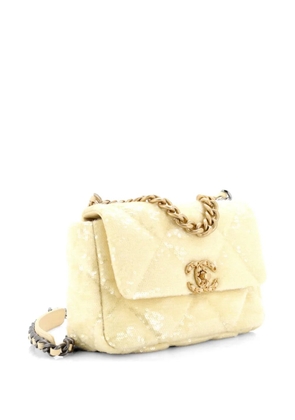 CHANEL Pre-Owned 19 Flap Bag Quilted Sequins Medium shoulder bag - Yellow