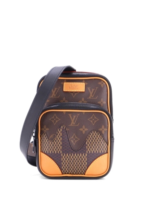 Louis Vuitton Pre-Owned Nigo Amazone Sling Bag Limited Edition Giant Damier and Monogram Canvas crossbody bag - Black