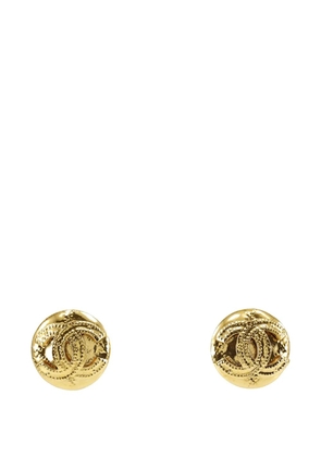 CHANEL Pre-Owned 1994 CC Gold Plated Button Clip On Earrings costume earrings