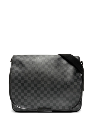 Louis Vuitton Pre-Owned 2010 GM Daniel shoulder bag - Black