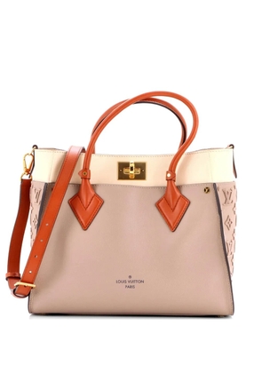 Louis Vuitton Pre-Owned On My Side Monogram Tuffetage Leather MM tote bag - Brown