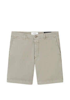 Closed side-pockets chino shorts - Neutrals