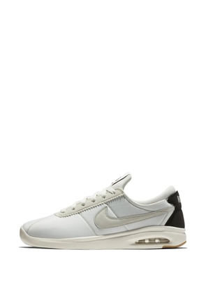 Nike Sb Air Max Bruin Vpr sneakers - White
