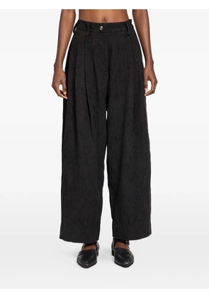 Ziggy Chen pleated trousers - Black