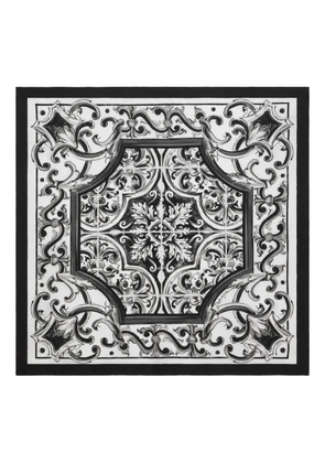 Dolce & Gabbana Majolica-print scarf - Black