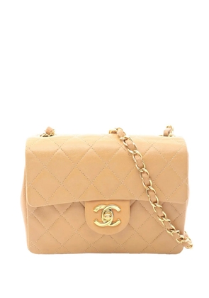 CHANEL Pre-Owned 1996-1997 Mini Square Lambskin Chain Flap crossbody bag - Brown