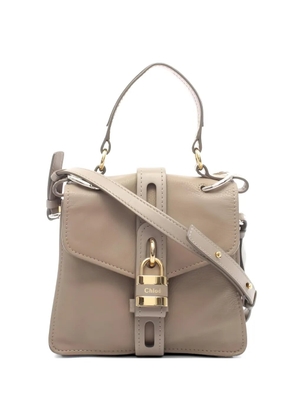 Chloé Pre-Owned 2000s leather tote bag - Neutrals