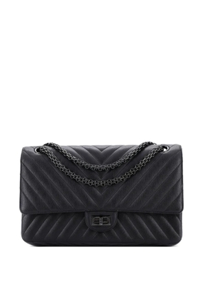 CHANEL Pre-Owned So Black Reissue 2.55 Flap Bag Chevron Sheepskin 226 shoulder bag