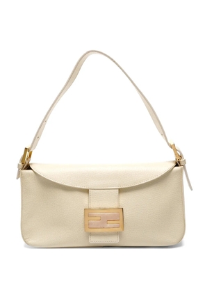 Fendi Pre-Owned 2000s Mamma Bucket logo leather shoulder bag - Neutrals