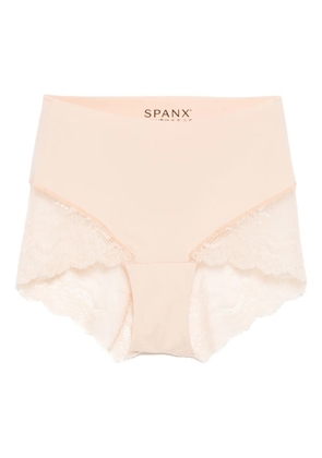 SPANX lace detailing brief - Neutrals