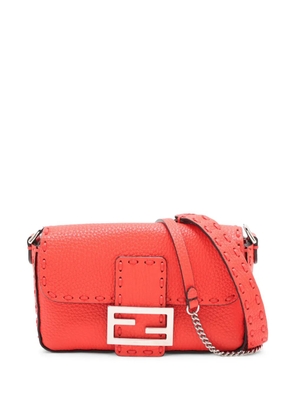 Fendi Pre-Owned 2000-2010 Mini Leather Selleria Baguette satchel - Red
