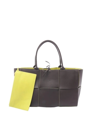 Bottega Veneta Pre-Owned 2012 Medium Nappa Maxi Intrecciato Arco tote bag - Brown