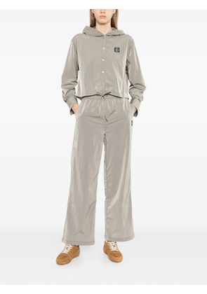 SPORT b. by agnès b. Crinkle wide-leg trousers - Brown