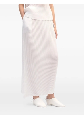 Issey Miyake Shadow Study pleated maxi skirt - White