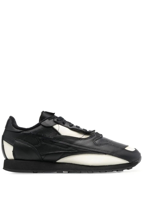 Maison Margiela x Reebok Memory Of leather sneakers - Black
