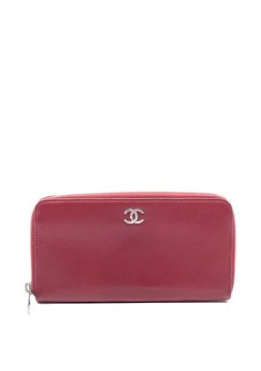CHANEL Pre-Owned 2010s zipped wallet - Red
