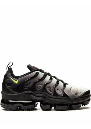 Nike Vapormax Plus sneakers - Black