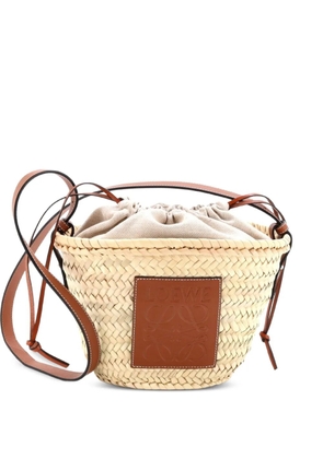 Loewe Pre-Owned Drawstring Bucket Raffia and Leather crossbody bag - Brown