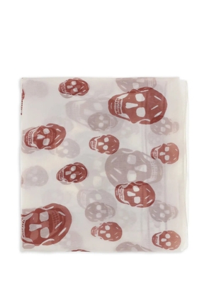 Alexander McQueen skull-print silk scarf - White