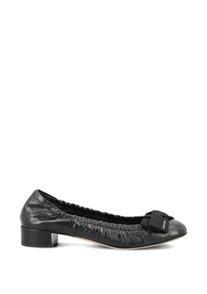 Prada bow elasticated leather ballet flats - Black
