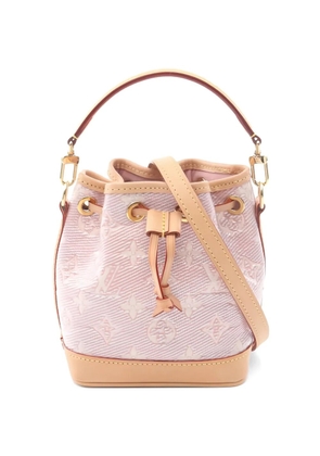 Louis Vuitton Pre-Owned 2021 nano Noe monogram bucket bag - Pink