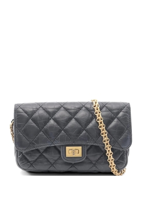CHANEL Pre-Owned 2.55 matelasse chain-strap cross body bag - Black
