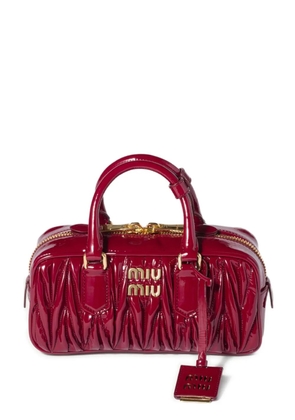 Miu Miu Arcadie matelassé patent leather bag - Red