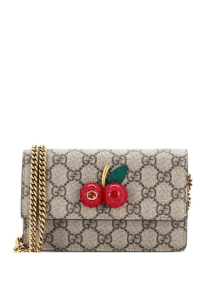 Gucci Pre-Owned Cherries Wallet on Chain GG Coated Canvas Mini crossbody bag - Brown