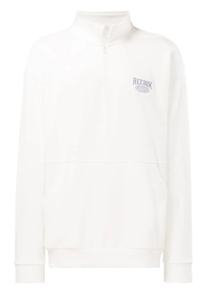 Reebok Classic Archive Essentials sweatshirt - White