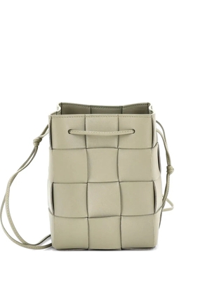 Bottega Veneta Pre-Owned Cassette Maxi Intrecciato Leather Small bucket bag - Green