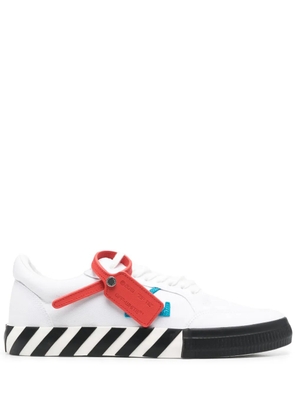 Off-White Arrows-appliqué Vulcanized sneakers