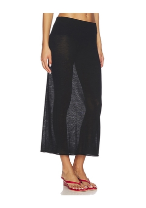 EAVES Claira Light Weight Knit Skirt in Black. Size L. Also in M, XL.