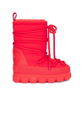Goldbergh Frederica Mid Snowboot in Red. Size 41/42. Also in 37/38.