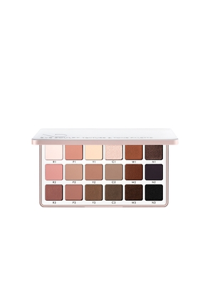 Natasha Denona Texture & Tone Eyeshadow Palette in Beauty: Multi.