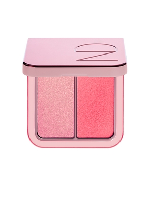 Natasha Denona HY-BLUSH in Pink.