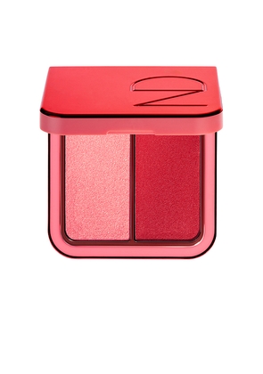Natasha Denona HY-BLUSH in Red.