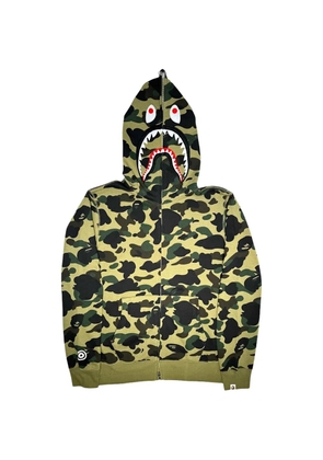 A BATHING APE® camo shark zip hoodie - Green