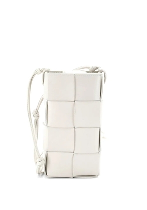 Bottega Veneta Pre-Owned Cassette Phone Holder Maxi Intrecciato Leather crossbody bag - White