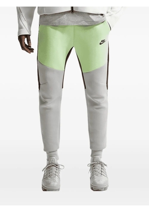 Nike logo-detail track pants - Grey